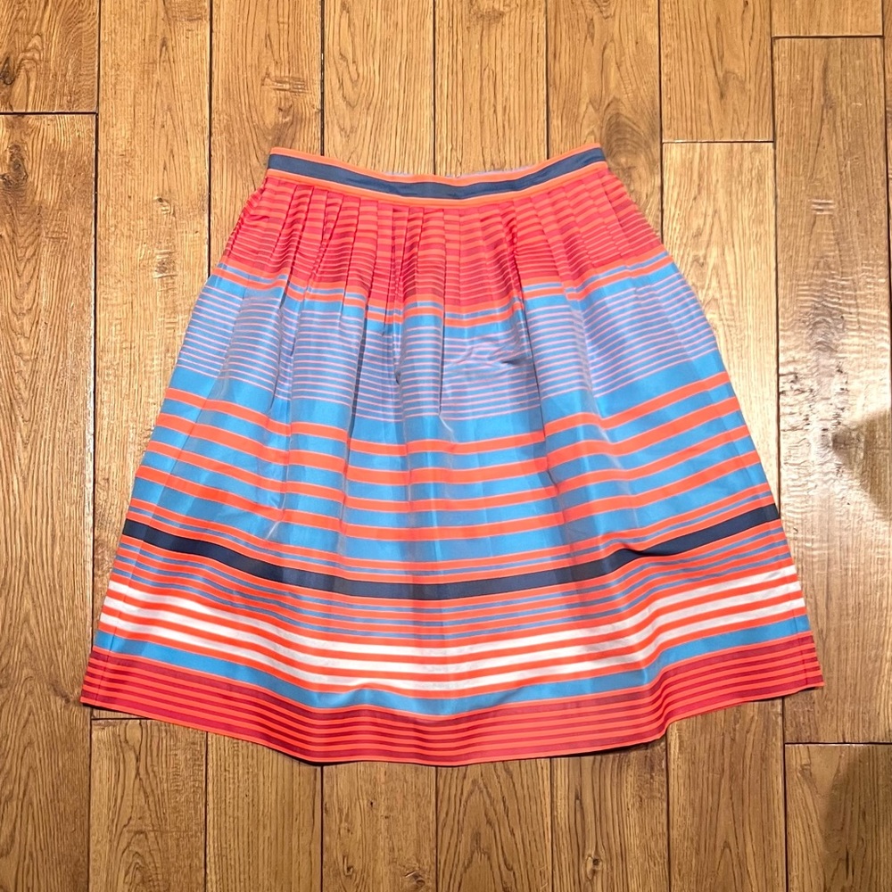 High Waisted Balloon Skirt